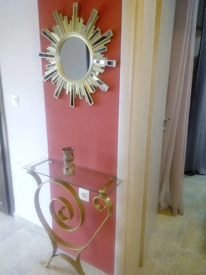 Sunday'S Family House/Apartment Nikiti